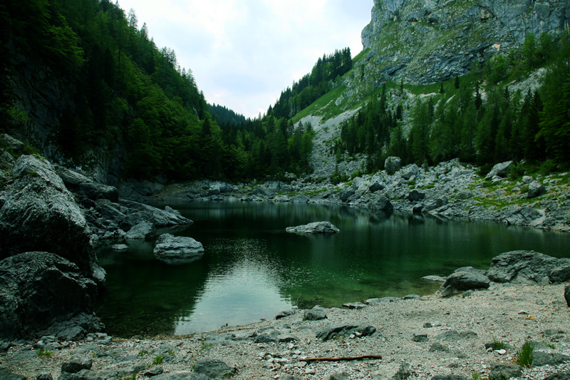 Zwarte meer, Triglav meeren, Julische Alpen, bron H. Vroon