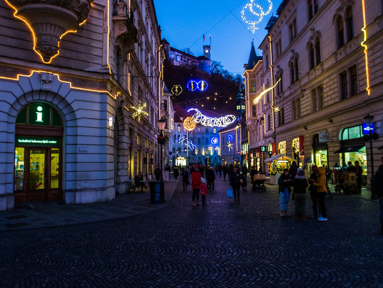 Kerstmarkt Ljubljana Kerstreis Advent